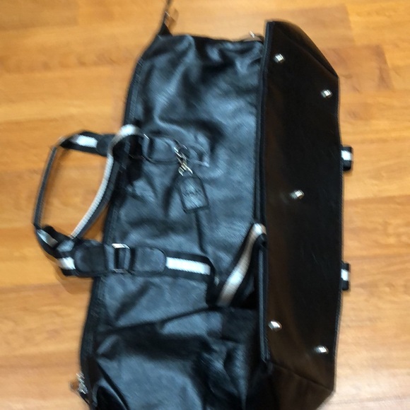 Bags - Picture 2 of 8